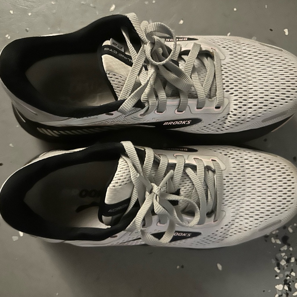 Brooks Black and White Athletic Sneakers